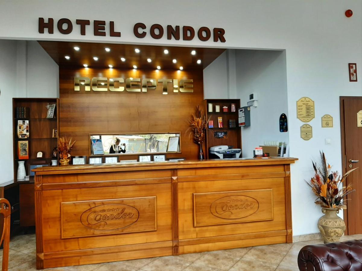 אורוויצה Hotel Condor מראה חיצוני תמונה